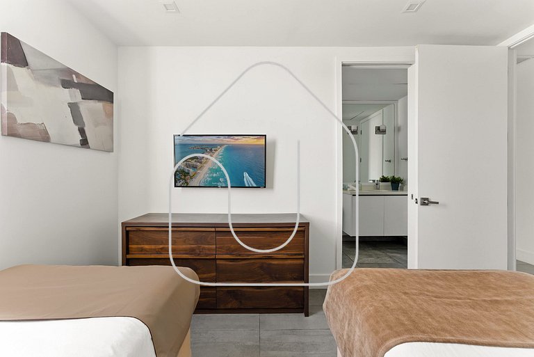 South Beach 2BR Apt 5min to Beach & Nightlife