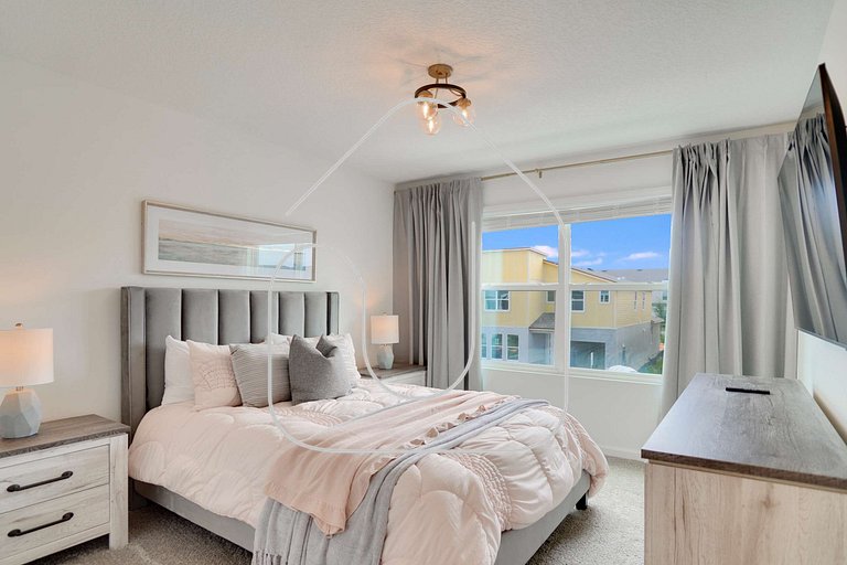 Solara Resort 10BR Luxury Villa + Private Pool