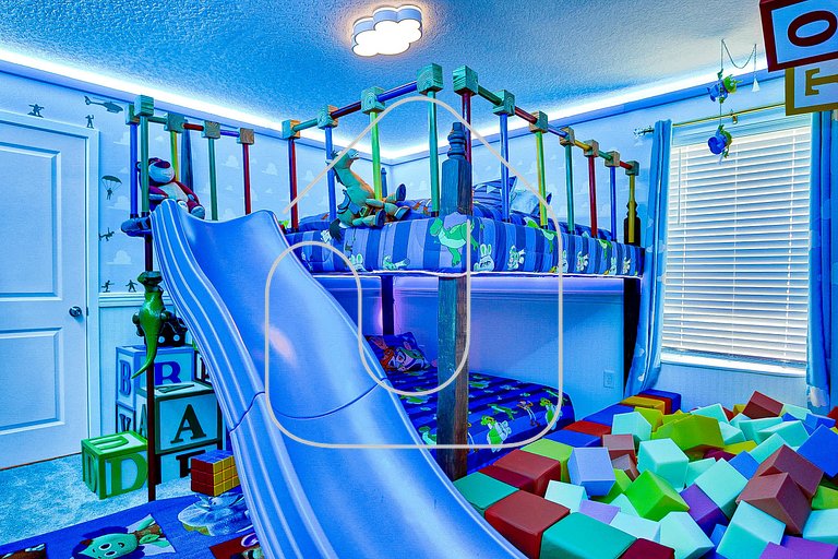 Solara Resort 10BR Luxury Villa + Private Pool