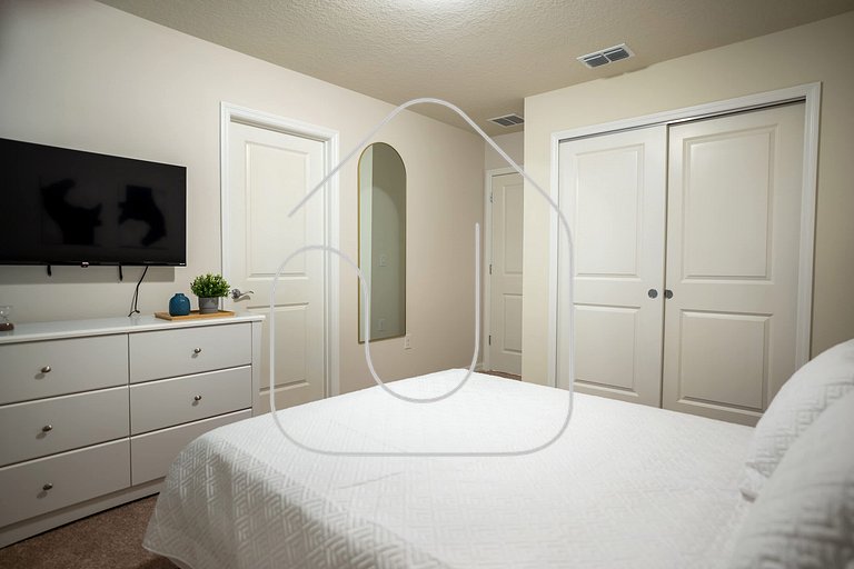 10BR Windsor Cay Resort Home + Private Pool