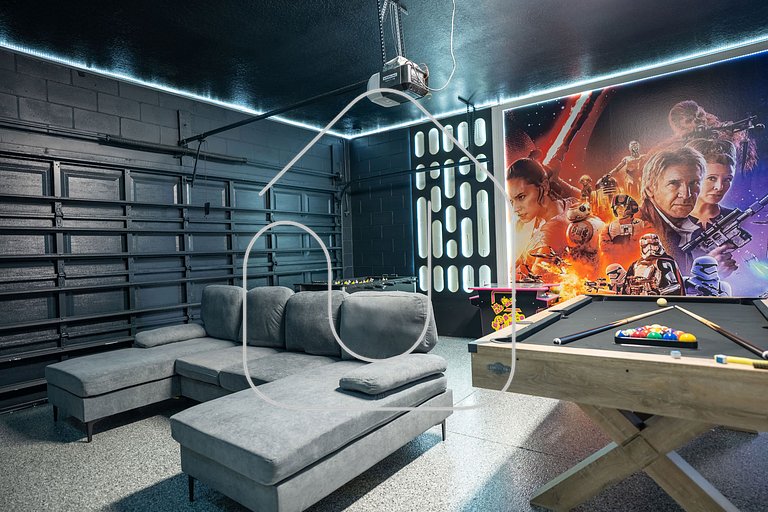 10BR Windsor Cay Resort Home + Private Pool