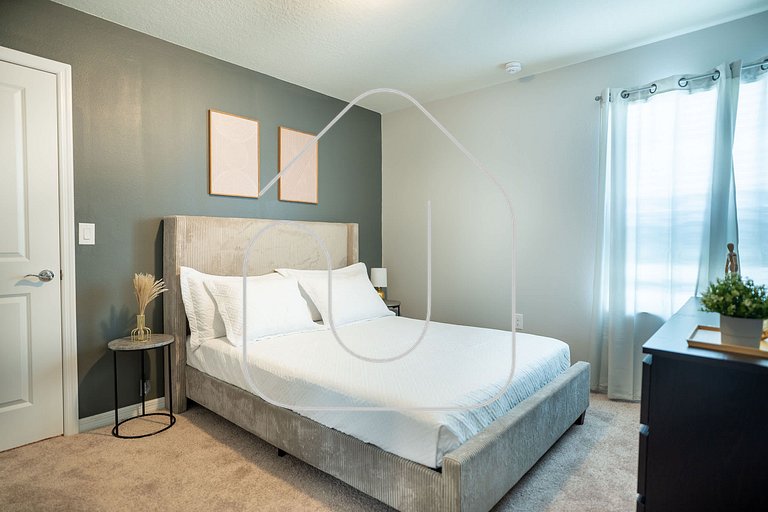 10BR Windsor Cay Resort Home + Private Pool