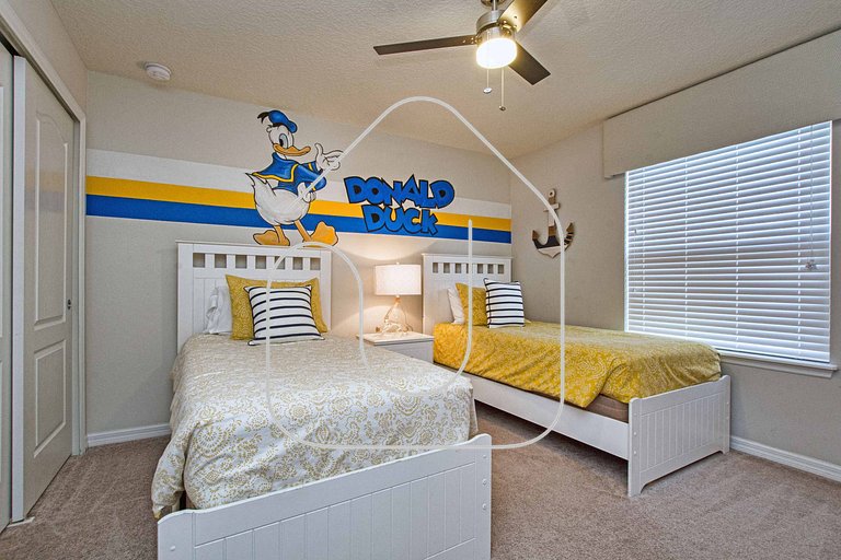 Casa 8Q p/18P c/ Piscina Privada – Windsor