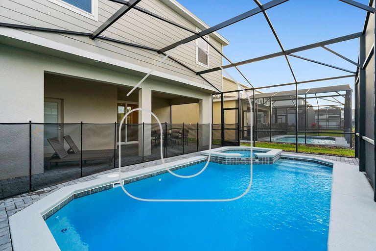 7BR Home for 15 w/ Private Pool – Windsor Cay