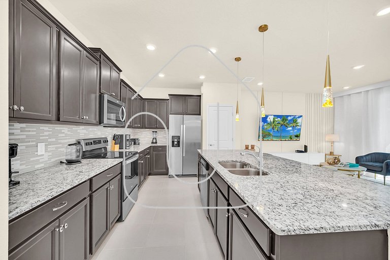 Modern 5BR Home w/ Pool at Windsor Island