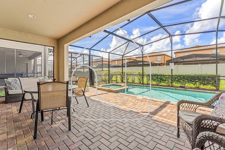 Luxury 5BR Home w/ Pool & Spa at Windsor Westside