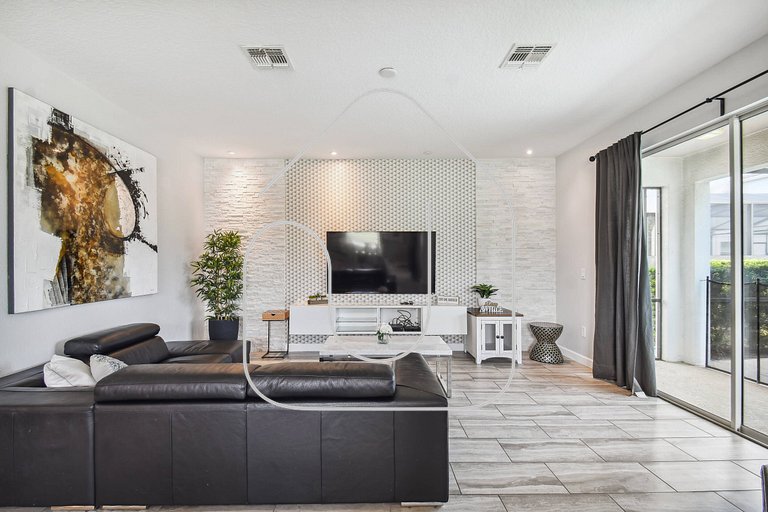 Storey Lake Luxury | 6BR Home + Pool