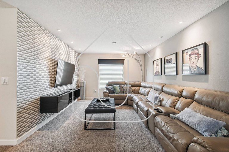 6BR Storey Lake Home, Private Pool