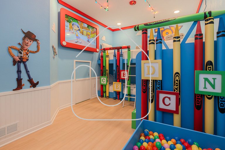 Paradiso Grande Luxury 5BR w/ Pool + Theater