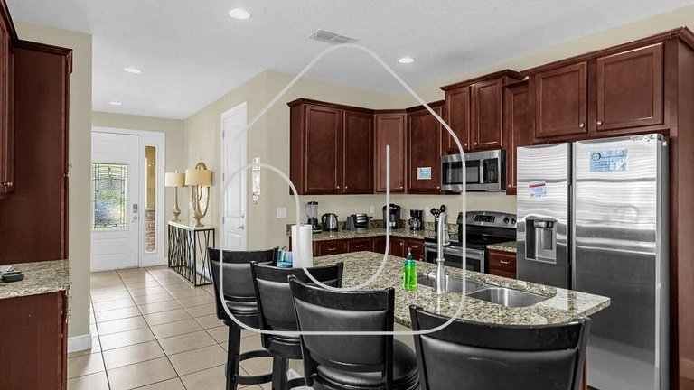Vila 7Q Temática c/ Piscina – 6mi Disney