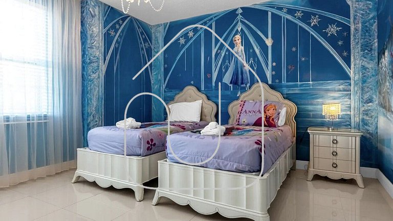 7BR Themed Villa w/ Pool – 6mi Disney