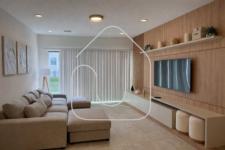 Paradiso Grande Luxury 5BR w/ Pool + Theater