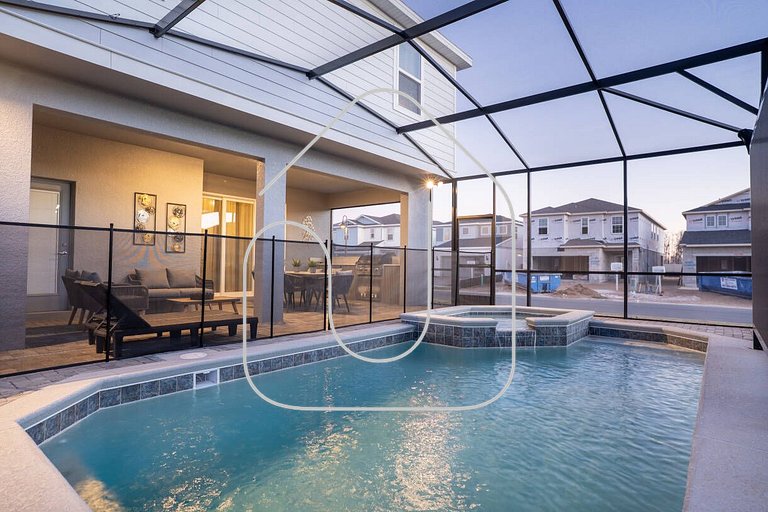 7BR Windsor Cay Home for 20 Guests
