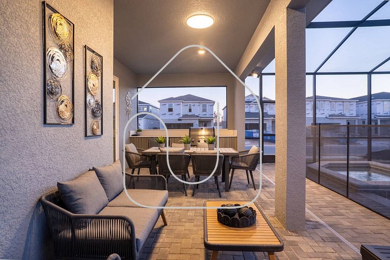 7BR Windsor Cay Home for 20 Guests