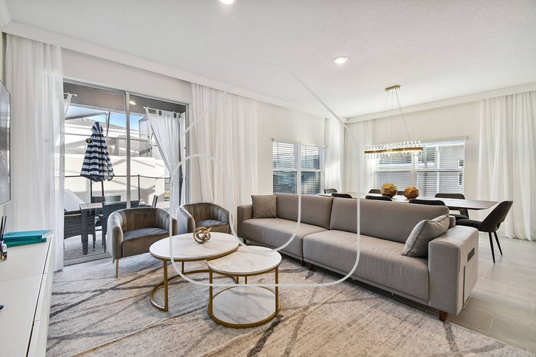 Storey Lake 5BD/4BA Private pool near disney