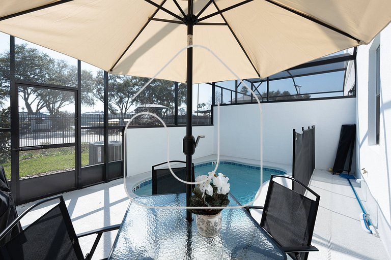 Paradiso Grande 5BR Home for 16 w/Pool & Game Room