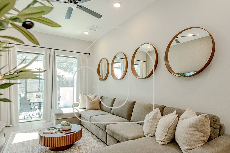 Paradiso Grande 5BR Home for 16 w/Pool & Game Room