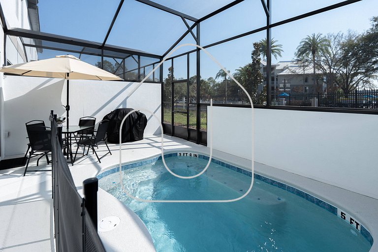 Paradiso Grande 5BR Home for 16 w/Pool & Game Room