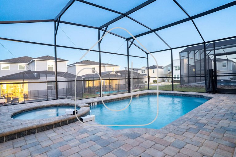 8BR Home w/ Theater & Pool – Solara Resort