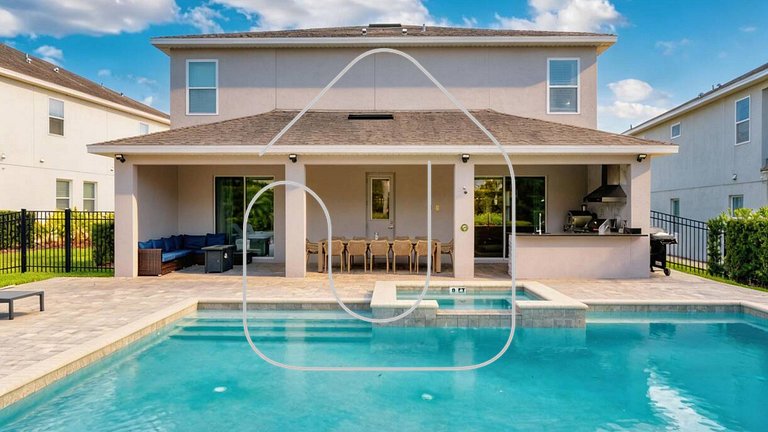9BR Villa w/ Pool & Spa