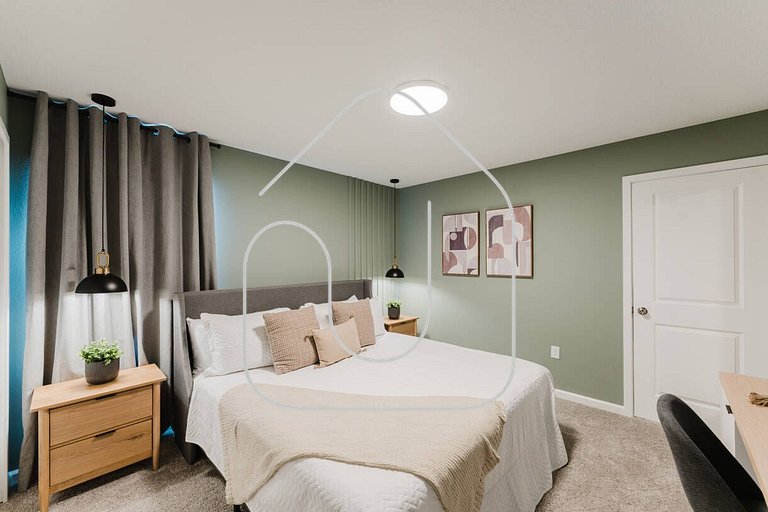 9BR Home w/ Pool at Solara — Near Disney