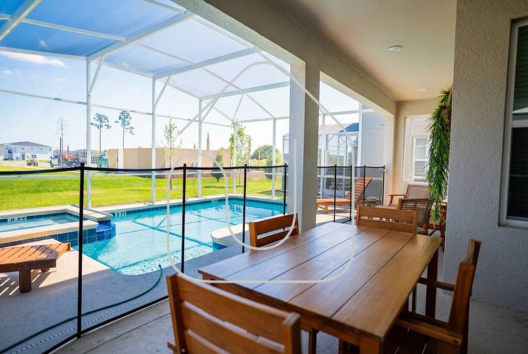 6BR Home w/ Pool, Theater & Game Room