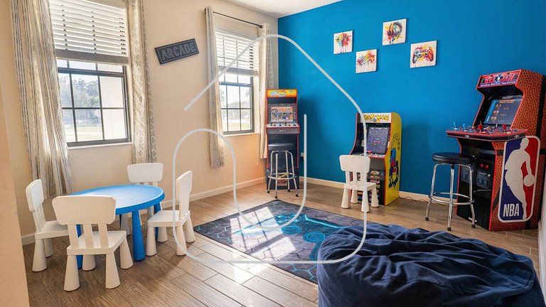 6BR Home w/ Private Pool Near Disney
